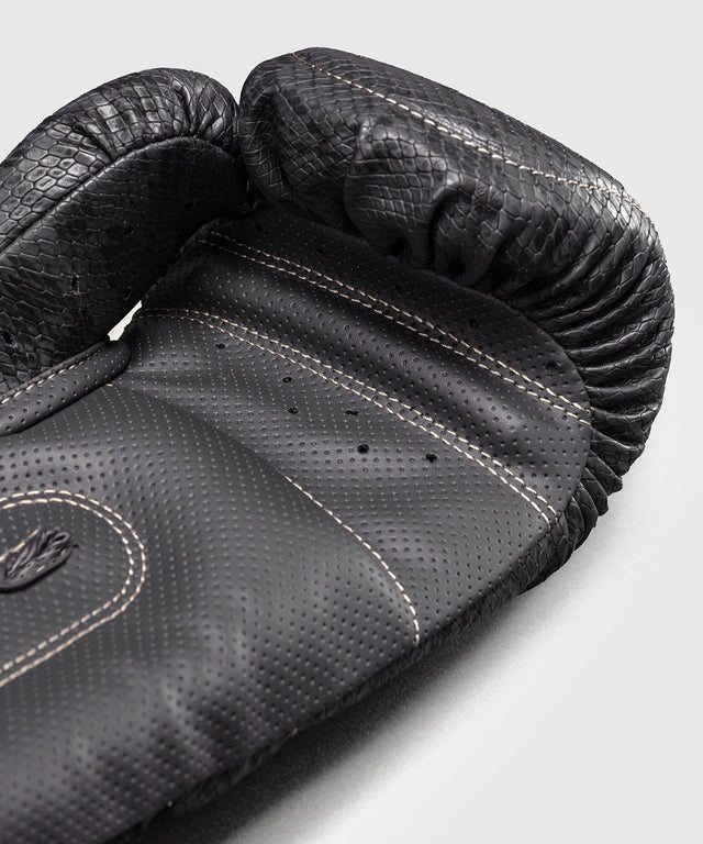 Boxerské rukavice Venum Impact Evo Scales – Tmavě šedé