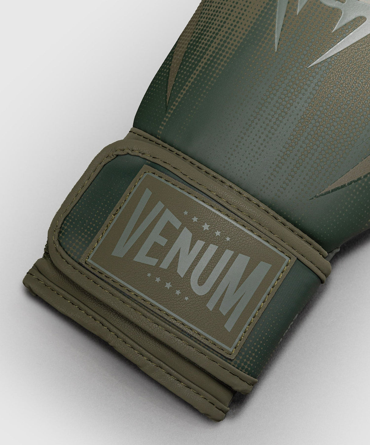 Venum Bokshandschoenen Stealth - Kaki/Donkergroen