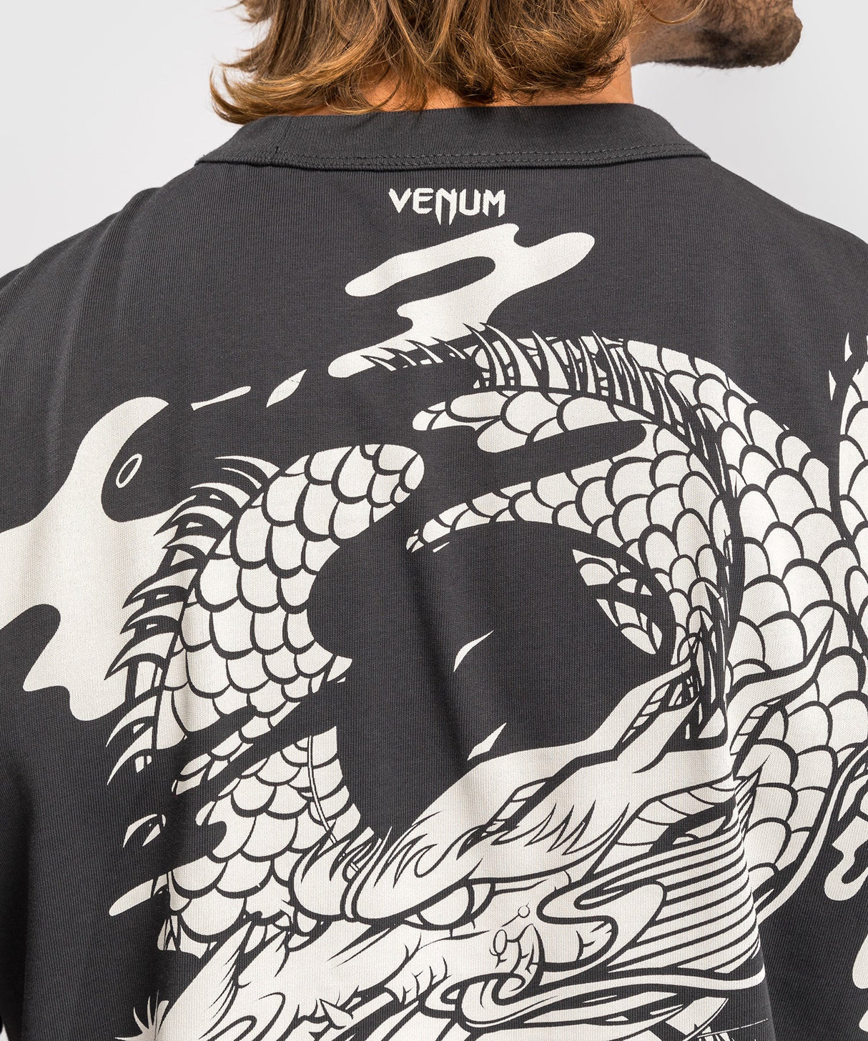 Venum T-shirt Dragon's Flight - Grijs/Crème Wit