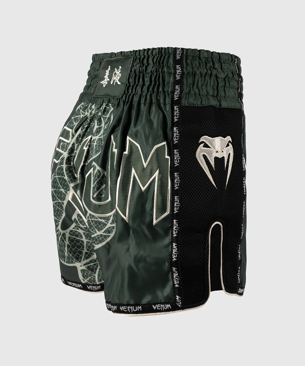 Venum Muay Thai Shorts Serpenti - Kaki Groen