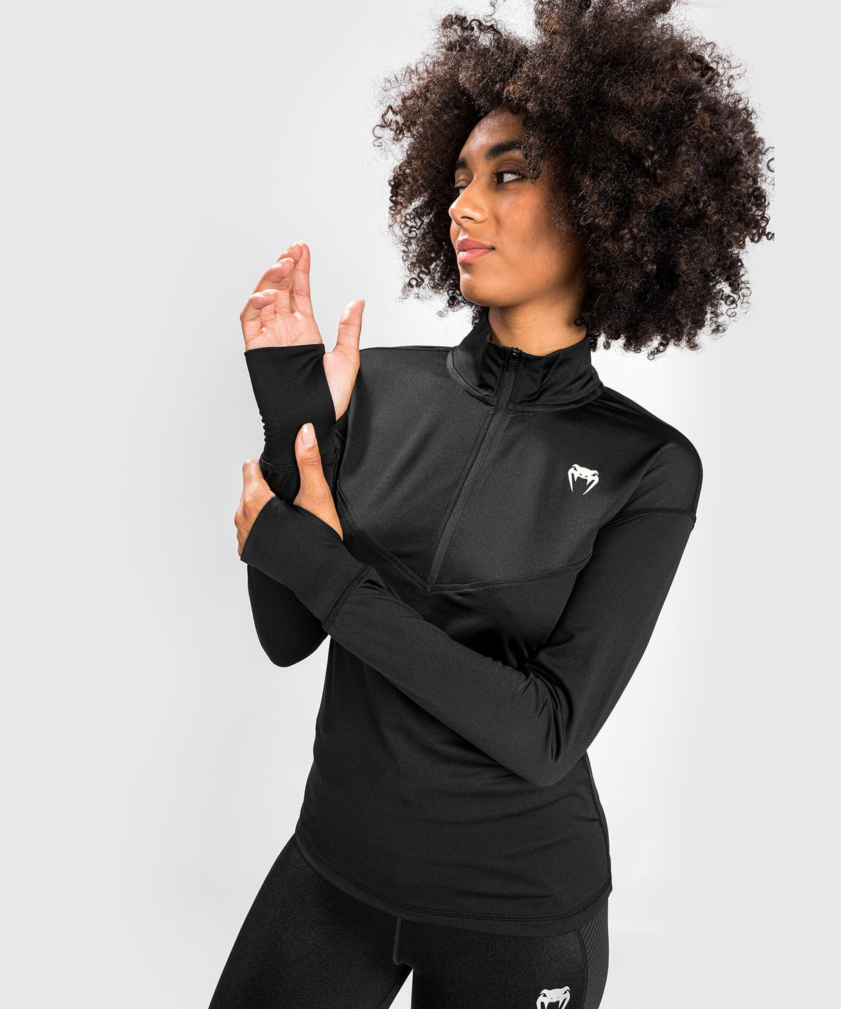 Venum Long Sleeves Essential - Zwart