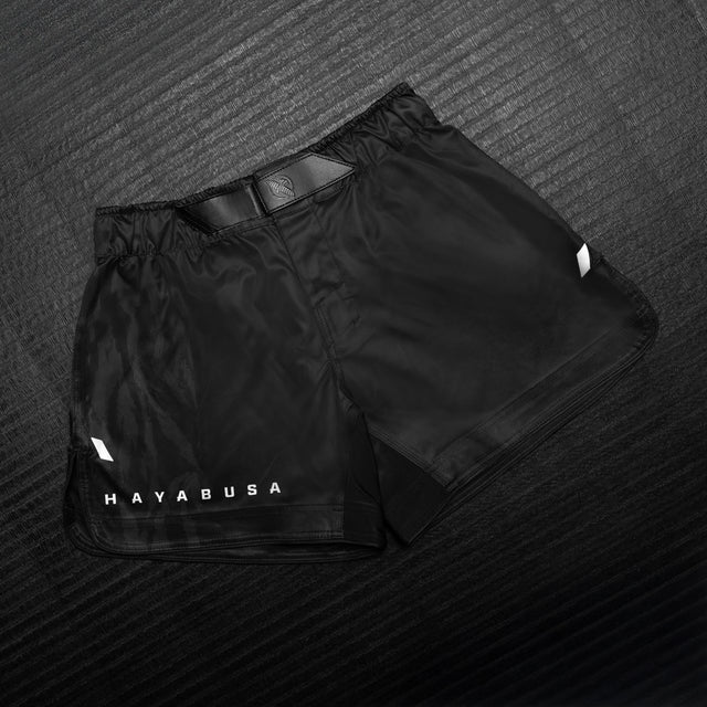 Hayabusa MMA-shorts Apex Mid – Carbon Svart