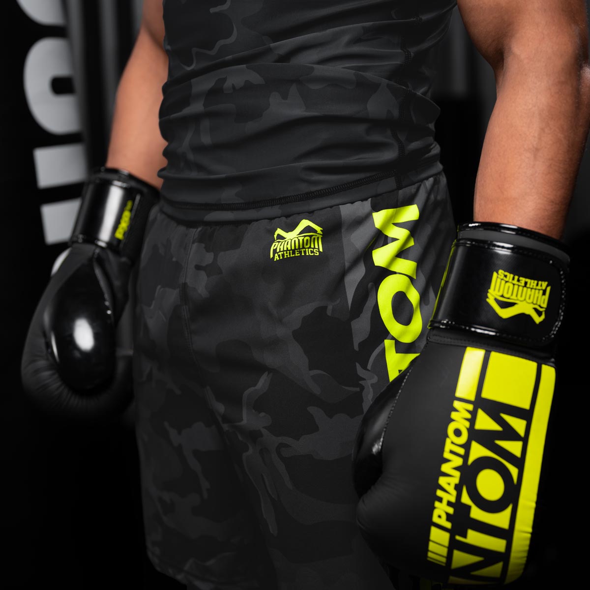 Phantom Athletics MMA Shorts EVO Neon - Zwart Camo/Neon