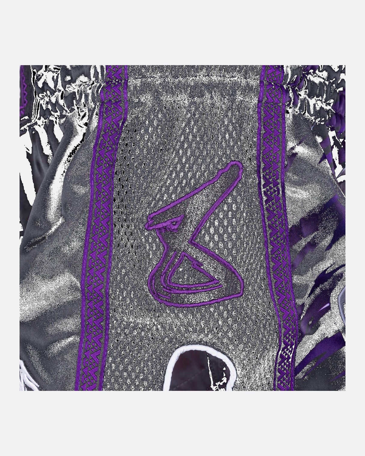 8 WEAPONS Muay Thai shorts Beastial Panther - Zwart/Paars