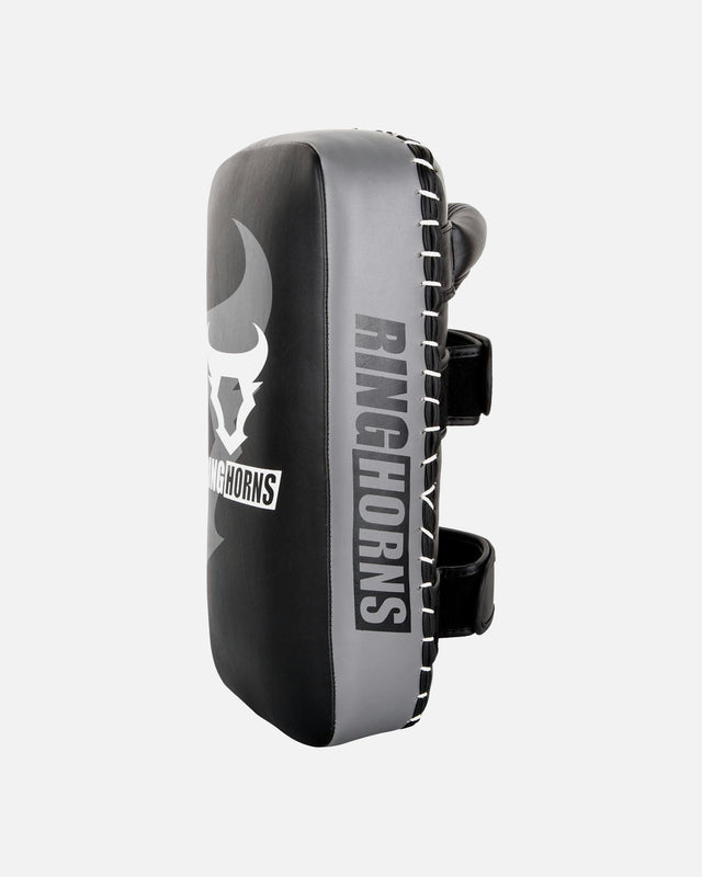 Ringhorns Charger by Venum Boks Pads - Zwart