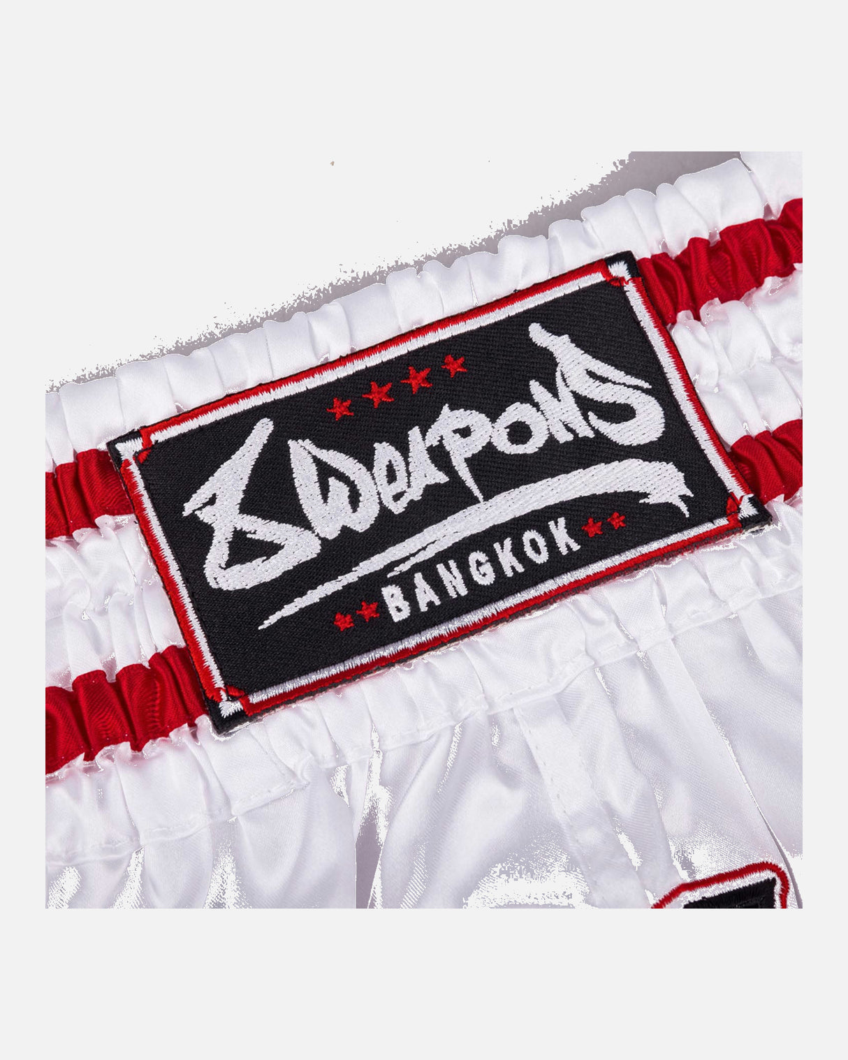 8 WEAPONS Muay Thai Shorts Bangkok - Wit/Zwart