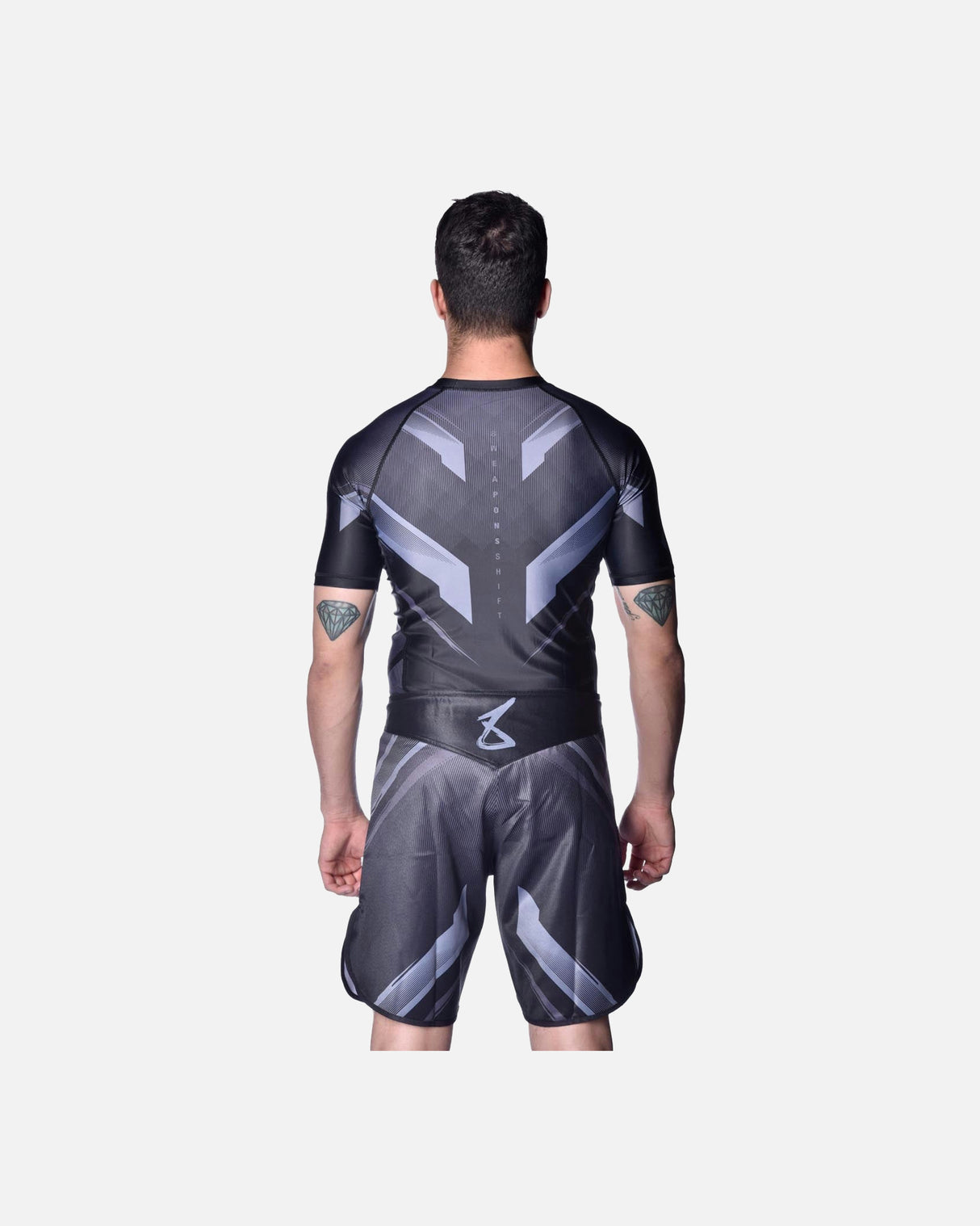 8 WEAPONS MMA Shorts Shift - Zwart