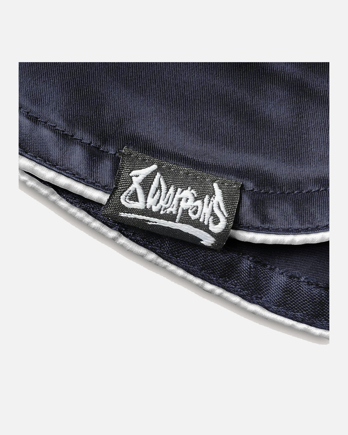 8 WEAPONS Muay Thai Shorts Mongkol - Marineblauw/Wit