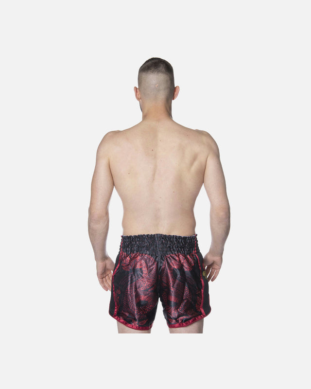 Pantaloni scurți Muay Thai 8 WEAPONS Naga – Negru/Roșu