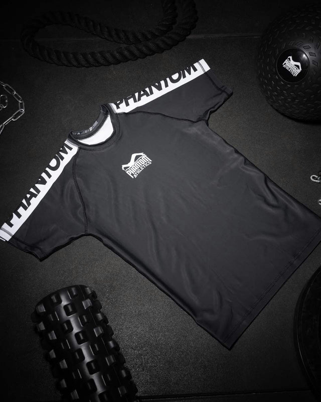Phantom Athletics Rashguard EVO Apex Korte Mouwen - Zwart