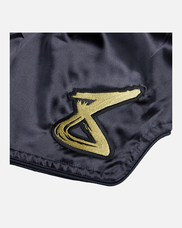 8 WEAPONS Muay Thai Shorts Strike - Schwarz/Gold