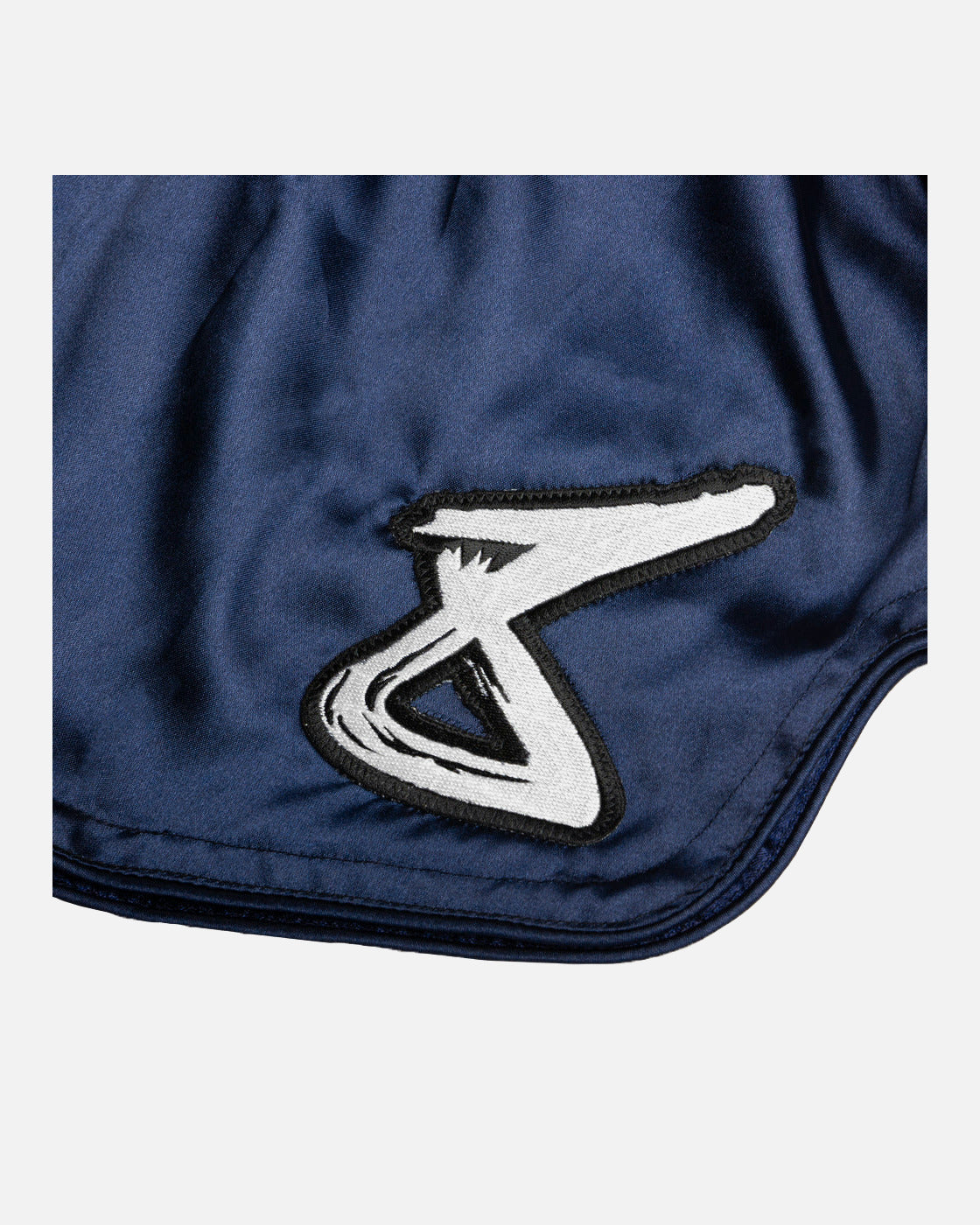 8 WEAPONS Muay Thai shorts Strike - Donkerblauw/Wit