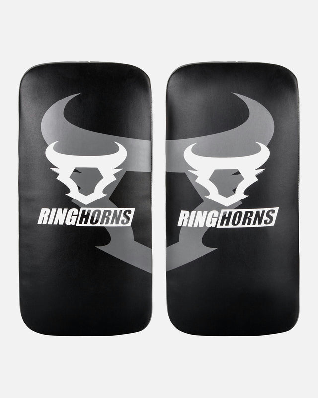 Ringhorns Charger by Venum Boks Pads - Zwart