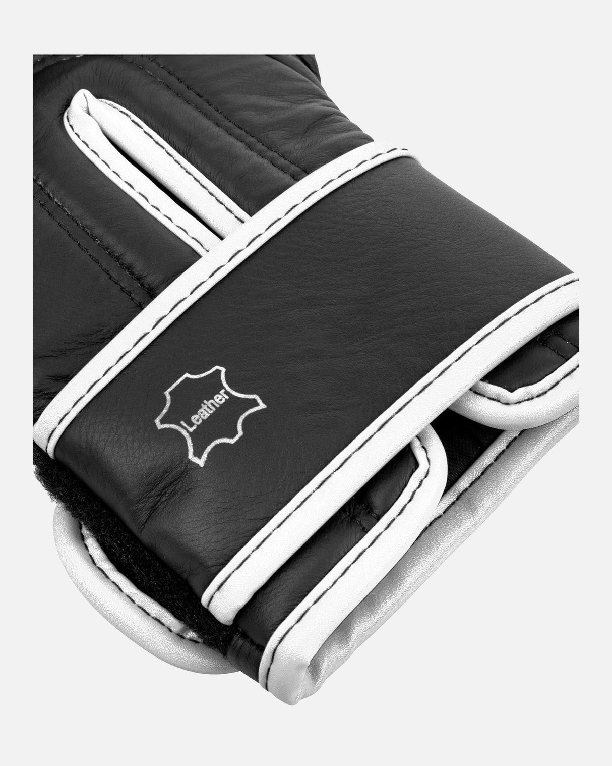 Venum Bokshandschoenen Shield Pro - Zwart/Wit