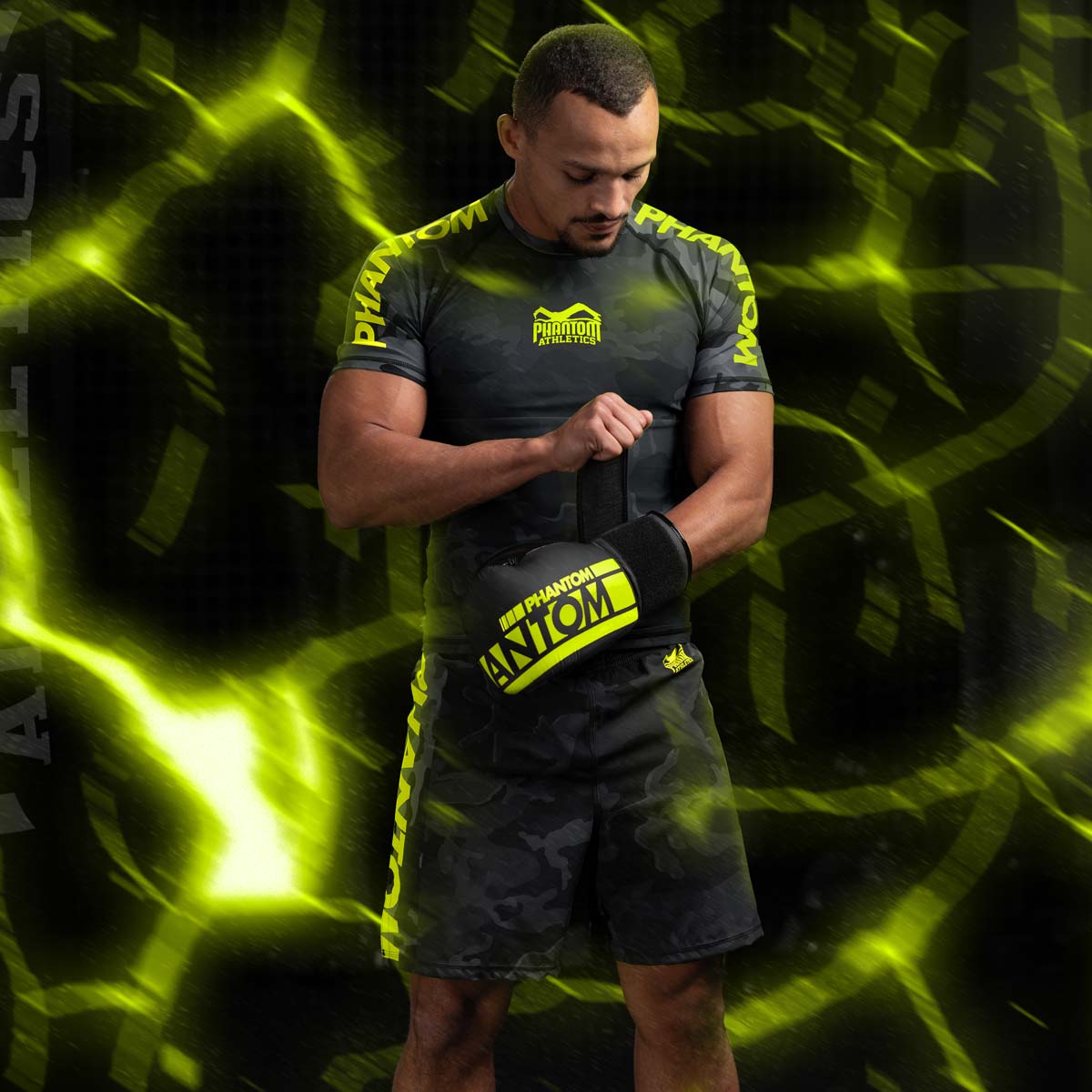 Phantom Athletics MMA Shorts EVO Neon - Zwart Camo/Neon