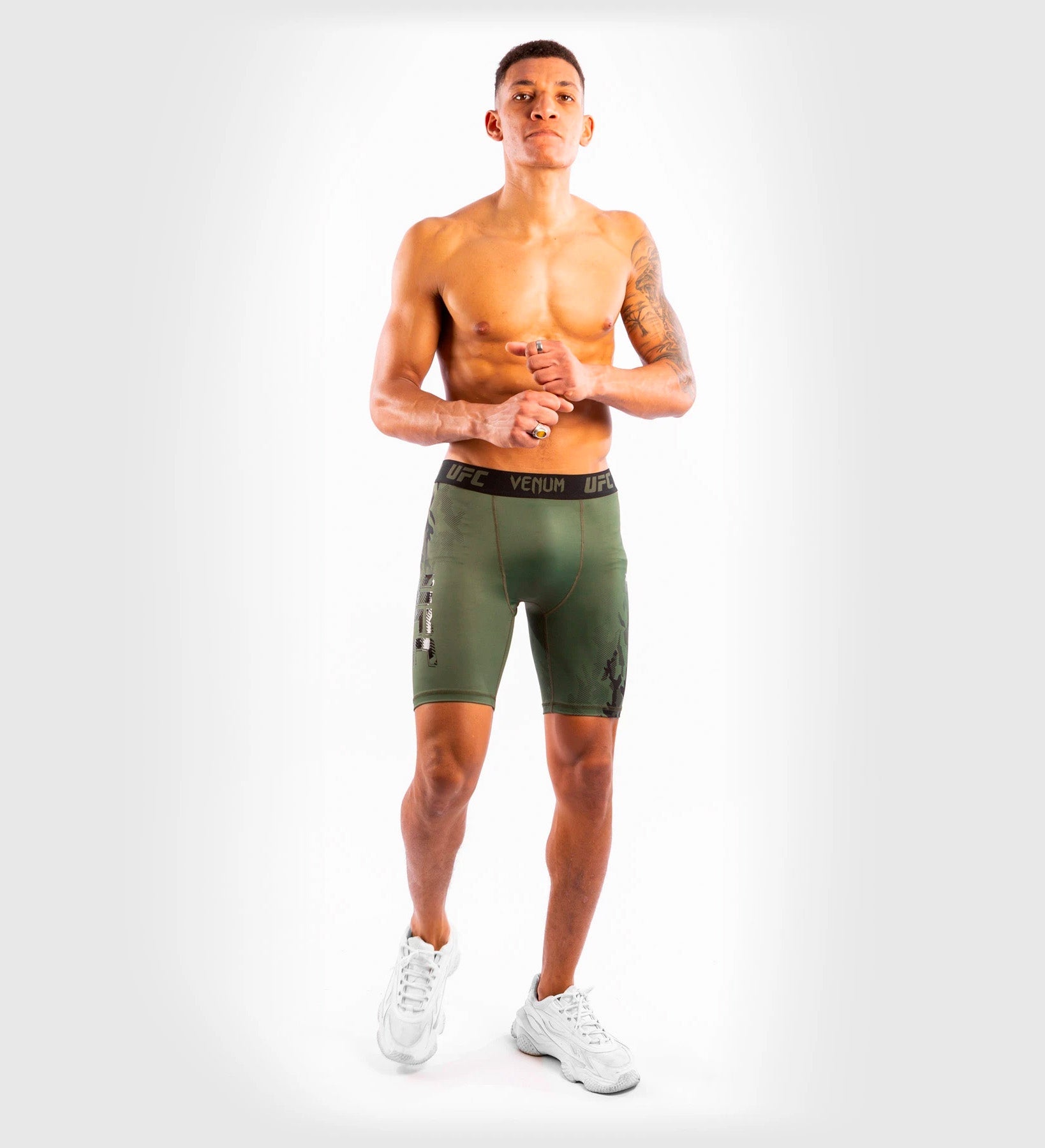 UFC Venum Vale Tudo Performance Shorts Fight Week - Kaki Groen - Compressie Shorts