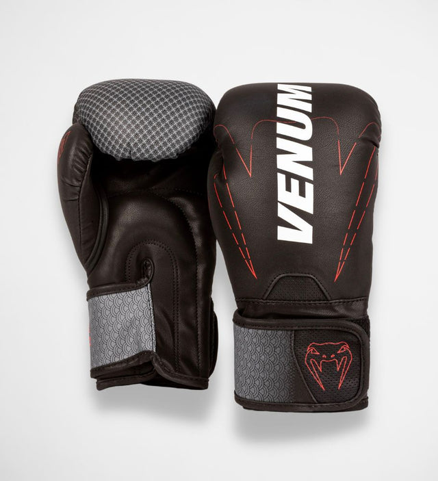 Mănuși de box Venum Okinawa 3.0 – Negru/Gri/Roșu