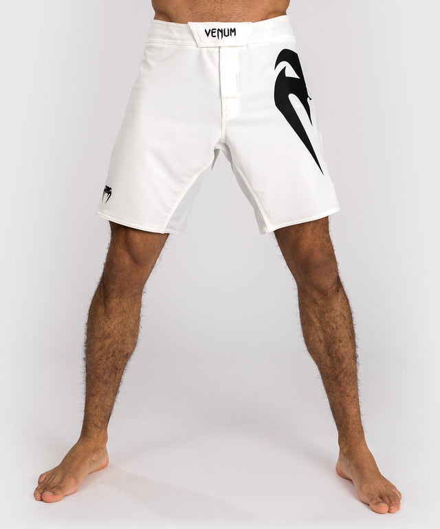 Shorts de MMA Venum Light 5.0 – Blanc/Noir