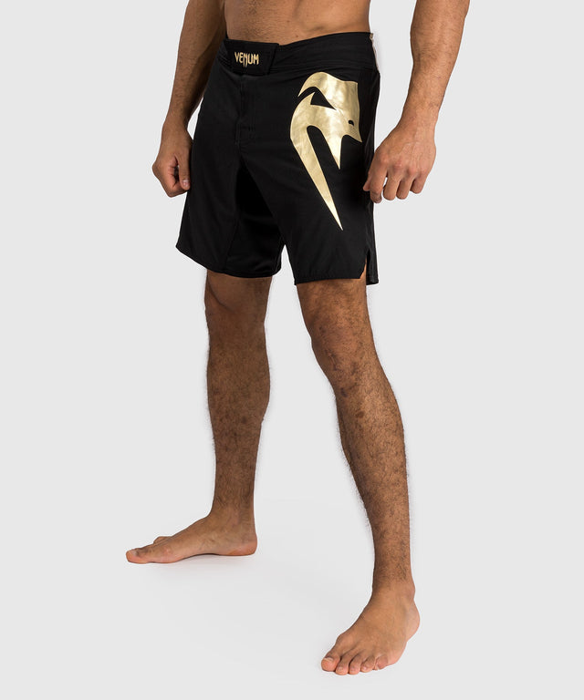 Venum Light 5.0 MMA-shorts – Svart/guld