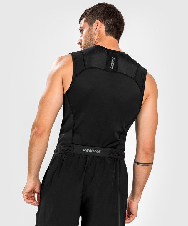 Venum Rashguard G-Fit Air Ärmellos – Schwarz/Schwarz – T-Shirt