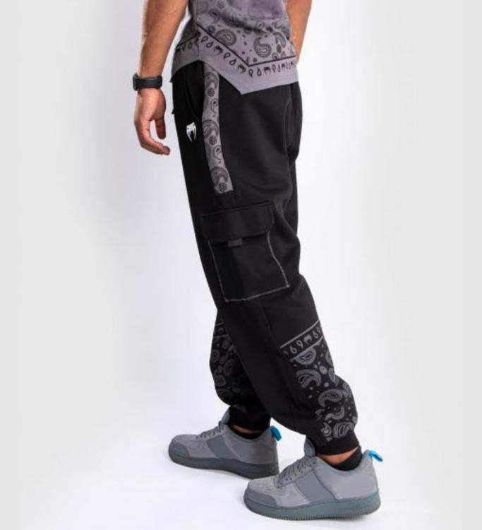 Venum Trainingsbroek Cali 34 oversized - Zwart - Shorts