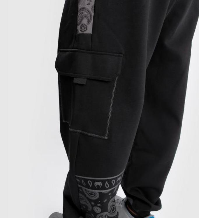 Venum Trainingsbroek Cali 34 oversized - Zwart - Shorts