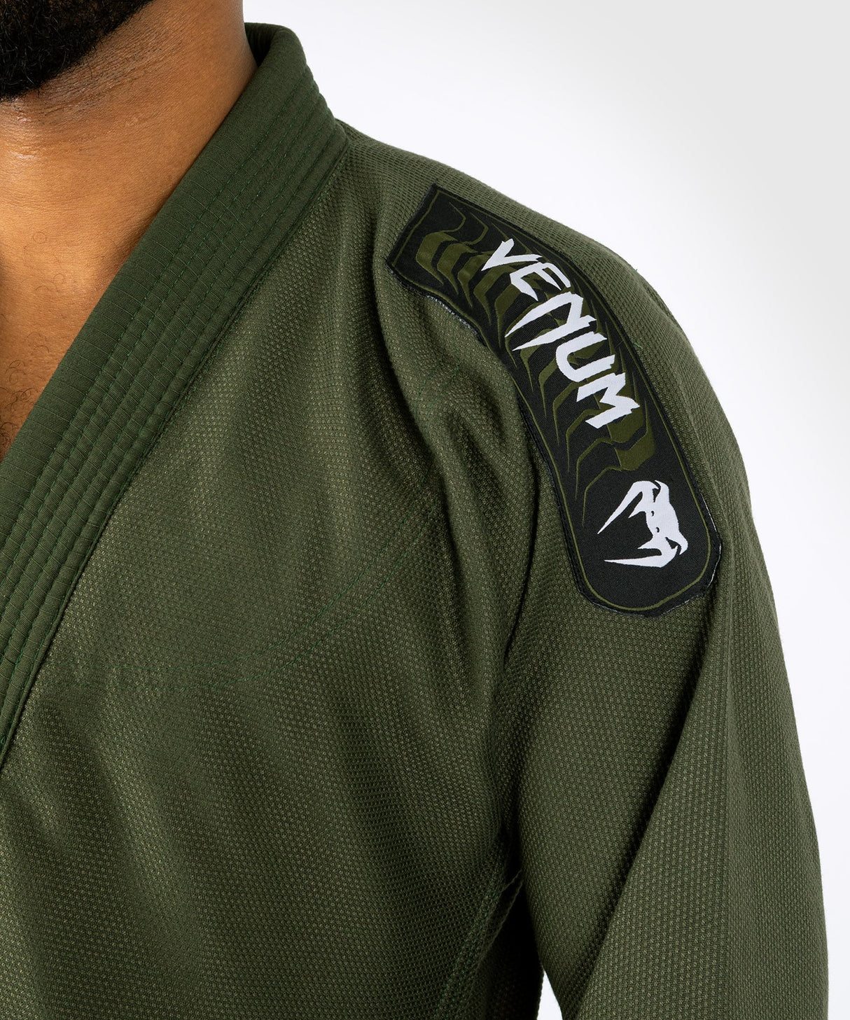 Venum BJJ Gi First - Kaki Groen - incl. witte band