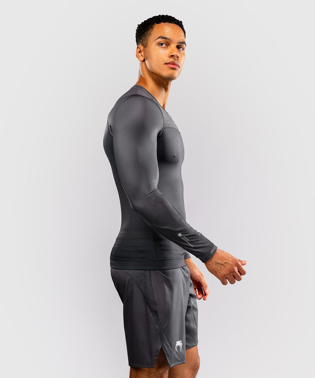 Rashguard Venum G-Fit Scale Mangas Compridas – Cinzento