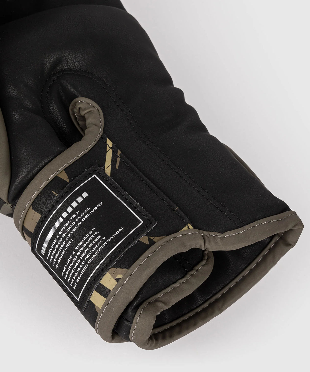 Venum Bokshandschoenen Invader - Zwart/Zand