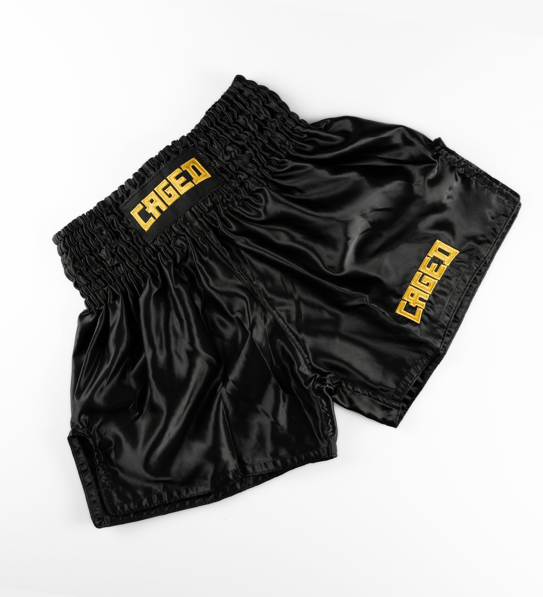 Caged Muay Thai Shorts Shadow - Zwart/Goud