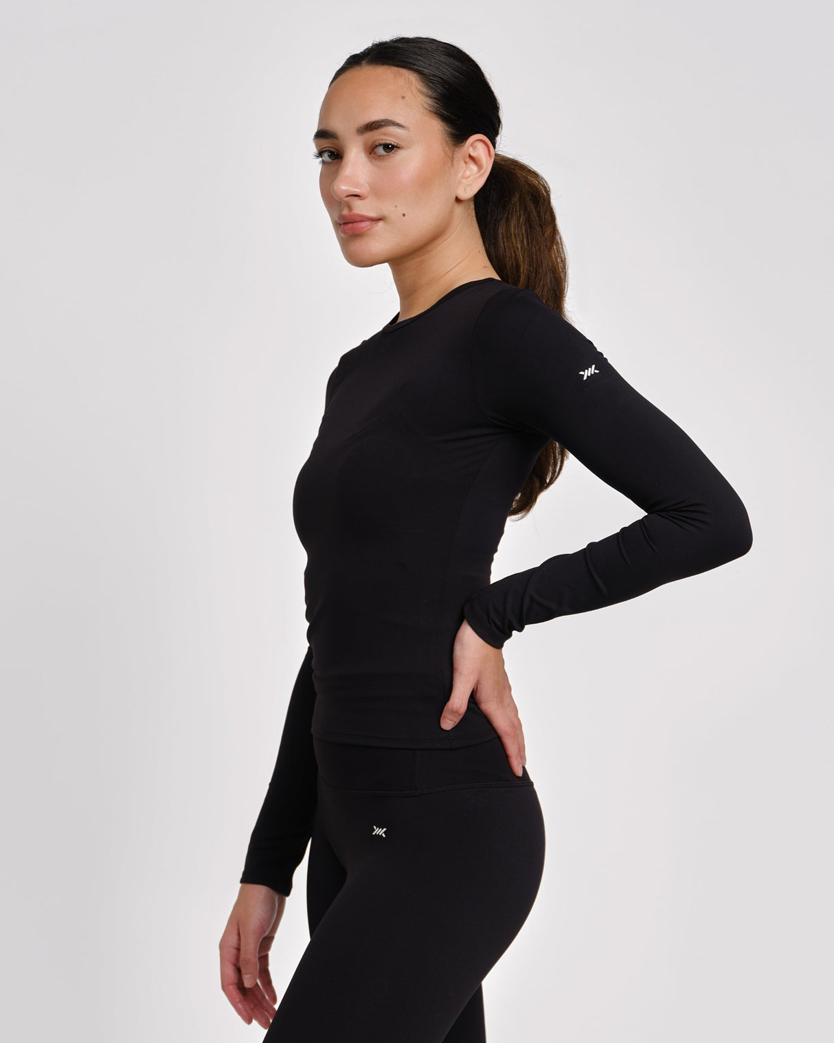Caged Long Sleeves Aspire - Zwart