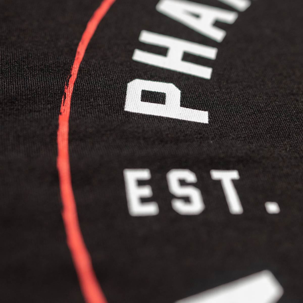 Phantom Athletics Hoodie Never Back Down - Zwart
