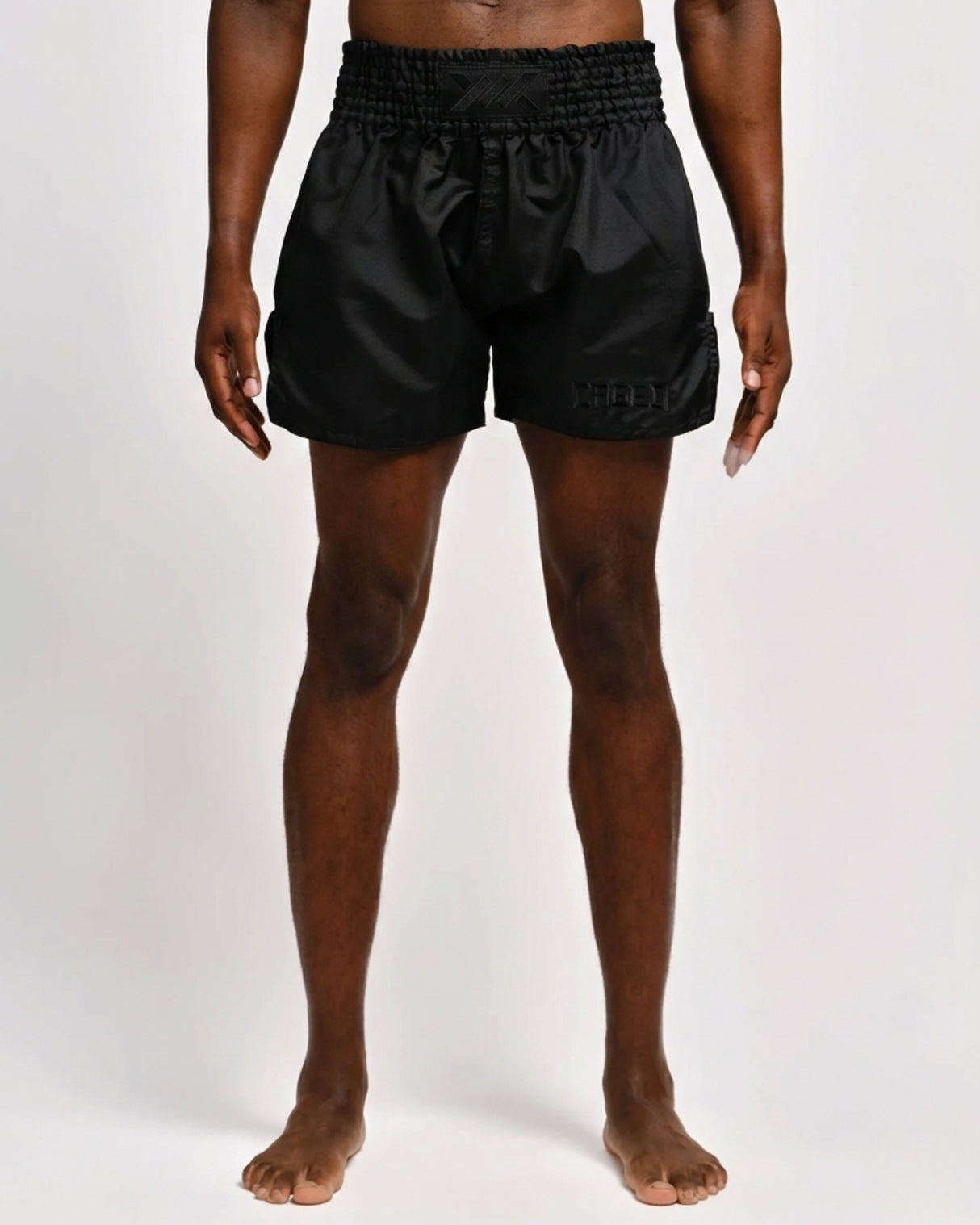 Caged Muay Thai Shorts Classic - Zwart/Zwart