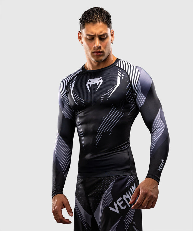 Rashguard Venum No-Gi 6.0 Mâneci Lungi – Negru/Alb