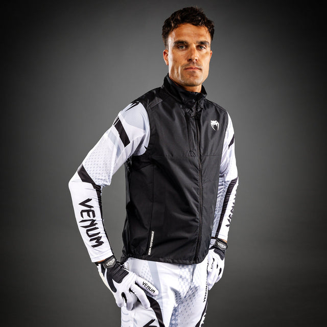 Venum Mouwloze Windbreaker MX Basics - Zwart/Wit