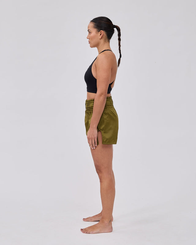 Caged Muay Thai Shorts Classic - Kaki Groen/Zwart vrouw