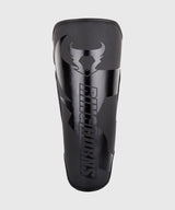 Ringhorns Scheenbeschermer Charger Zwart/Zwart