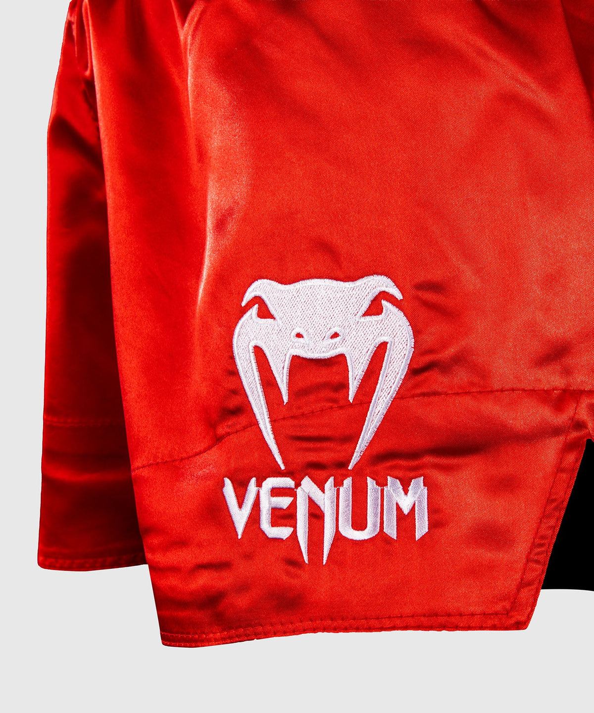 Venum Muay Thai Shorts Classic - Rood
