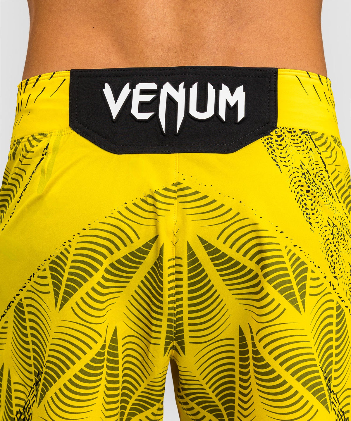 Venum UFC MMA Shorts Zenith - Geel