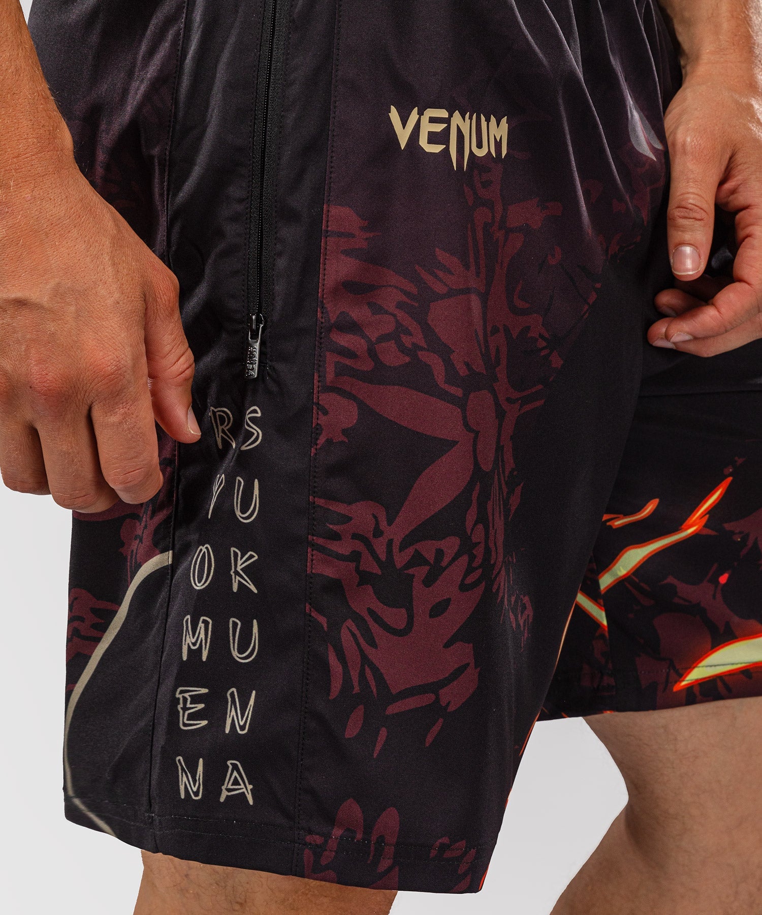 Venum Trainingsshorts Sukuna - Zwart/Lichtbeige
