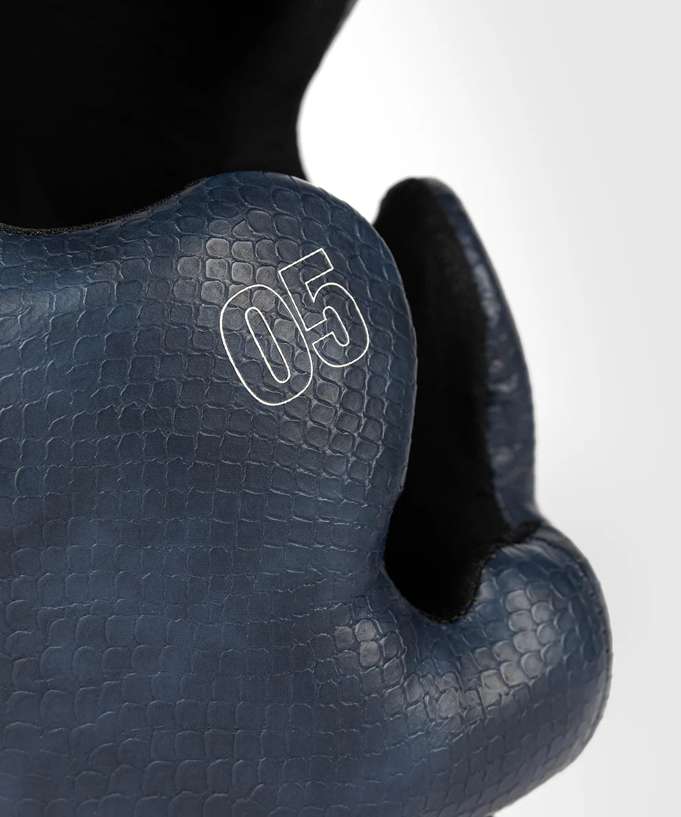 Venum Hoofdbeschermer Impact Evo Scales - Nachtblauw