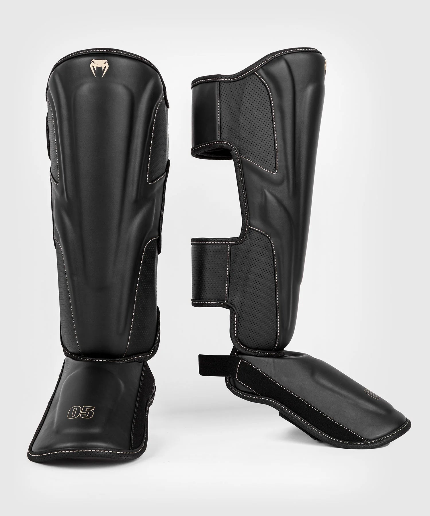 Venum Kickboks Scheenbeschermers Impact Evo - Zwart