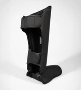 Caged Shadow Bundel Deal – Bokshandschoenen + Scheenbeschermers