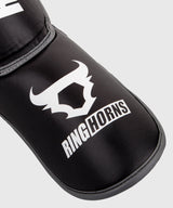 Ringhorns Scheenbeschermer Charger Zwart