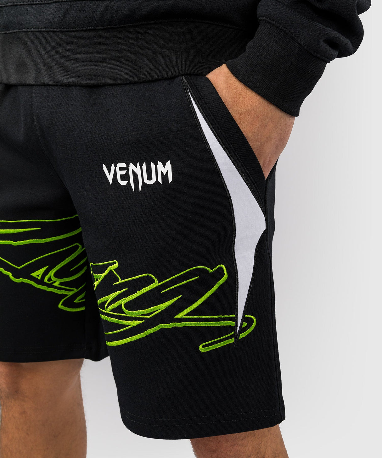 Venum x Bud Racing Shorts - Zwart/Wit/Limoengroen