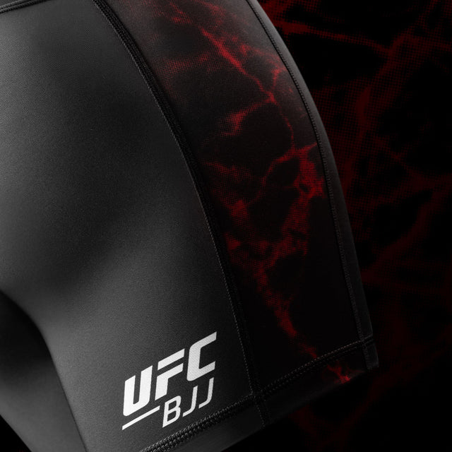 Pantaloni scurți de compresie BJJ Hayabusa x UFC pentru femei – Negru/Roșu