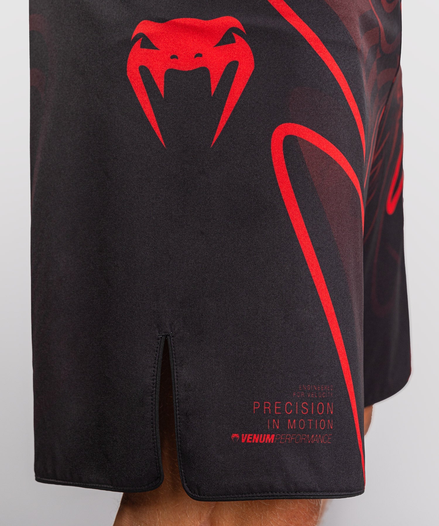Venum MMA Shorts Crimson Viper 2.0 - Zwart/Rood