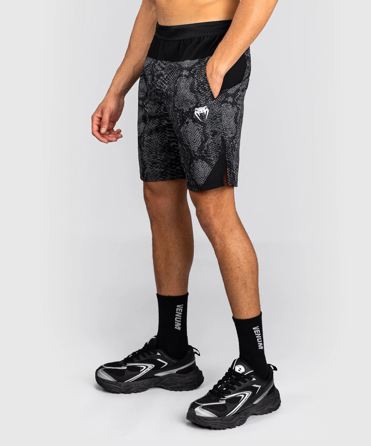Venum Training Shorts G-Fit Scales - Zwart/Grijs