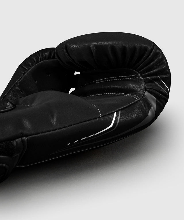 Venum Boxhandschuhe Streamline – Schwarz/Weiß