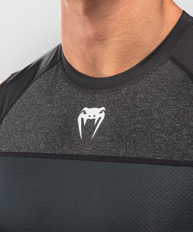 Venum Rashguard G-Fit Scale sem mangas – Preto